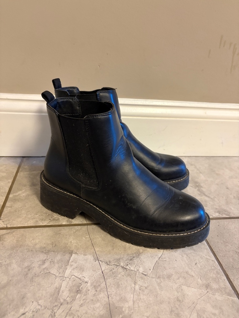 Black Chelsea Boots